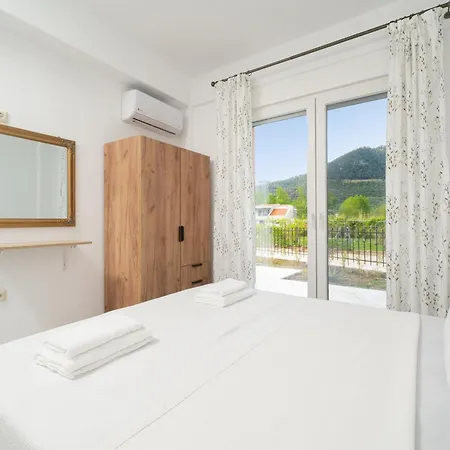 Evdokia アパート *